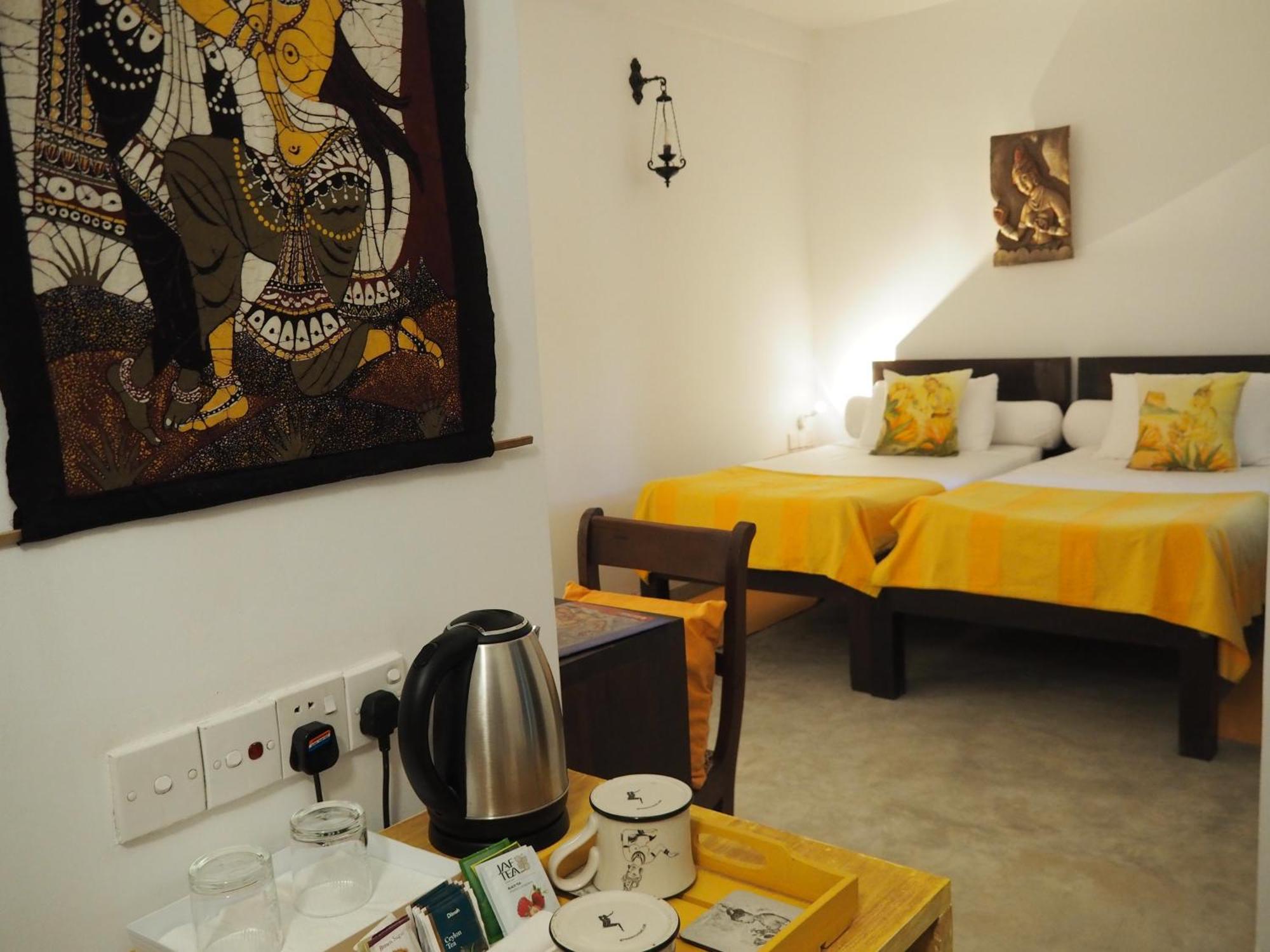 Villa Lyvie Ayurvedic Hotel 탕갈레 외부 사진