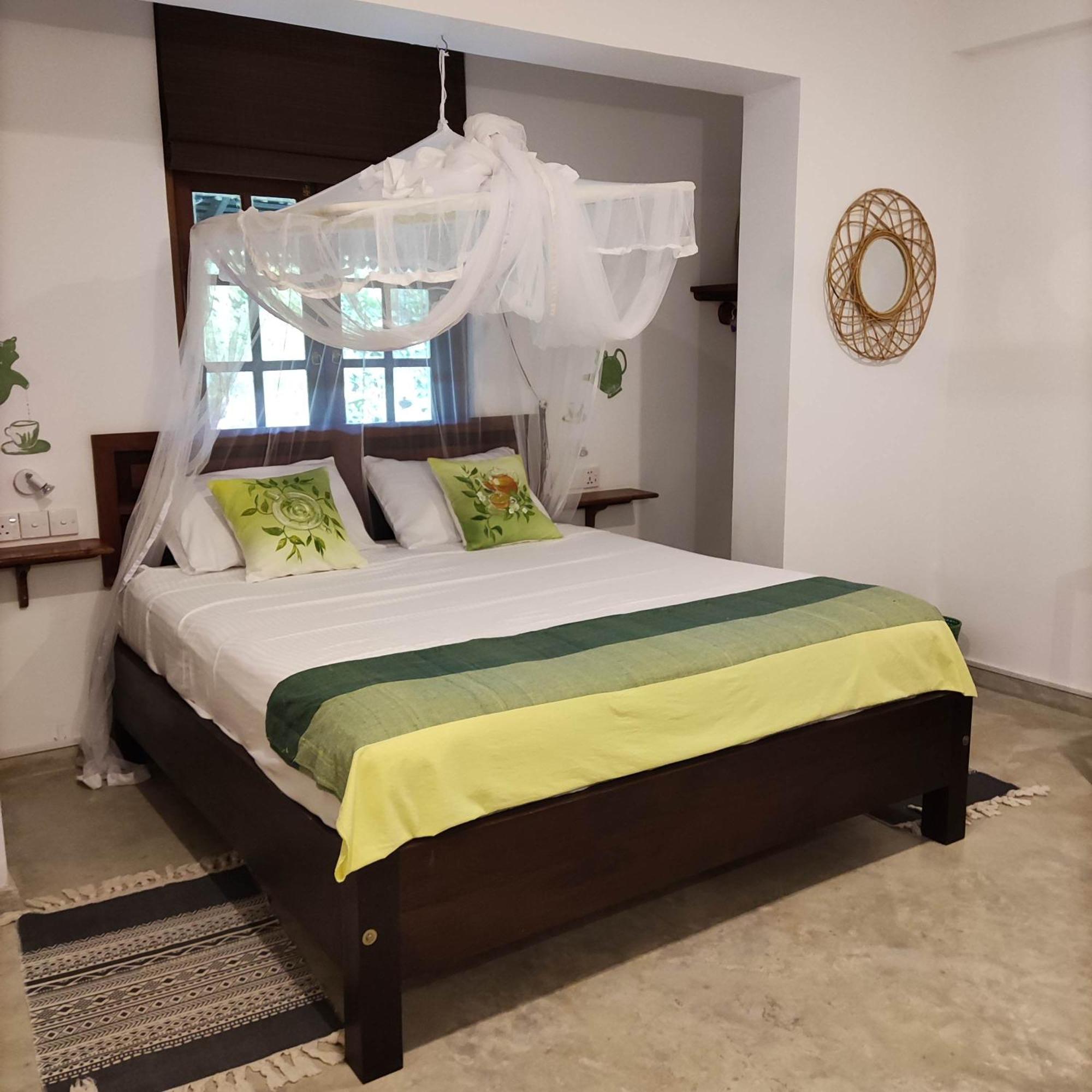 Villa Lyvie Ayurvedic Hotel 탕갈레 외부 사진