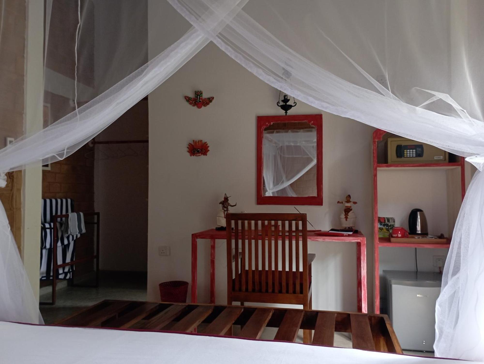 Villa Lyvie Ayurvedic Hotel 탕갈레 외부 사진