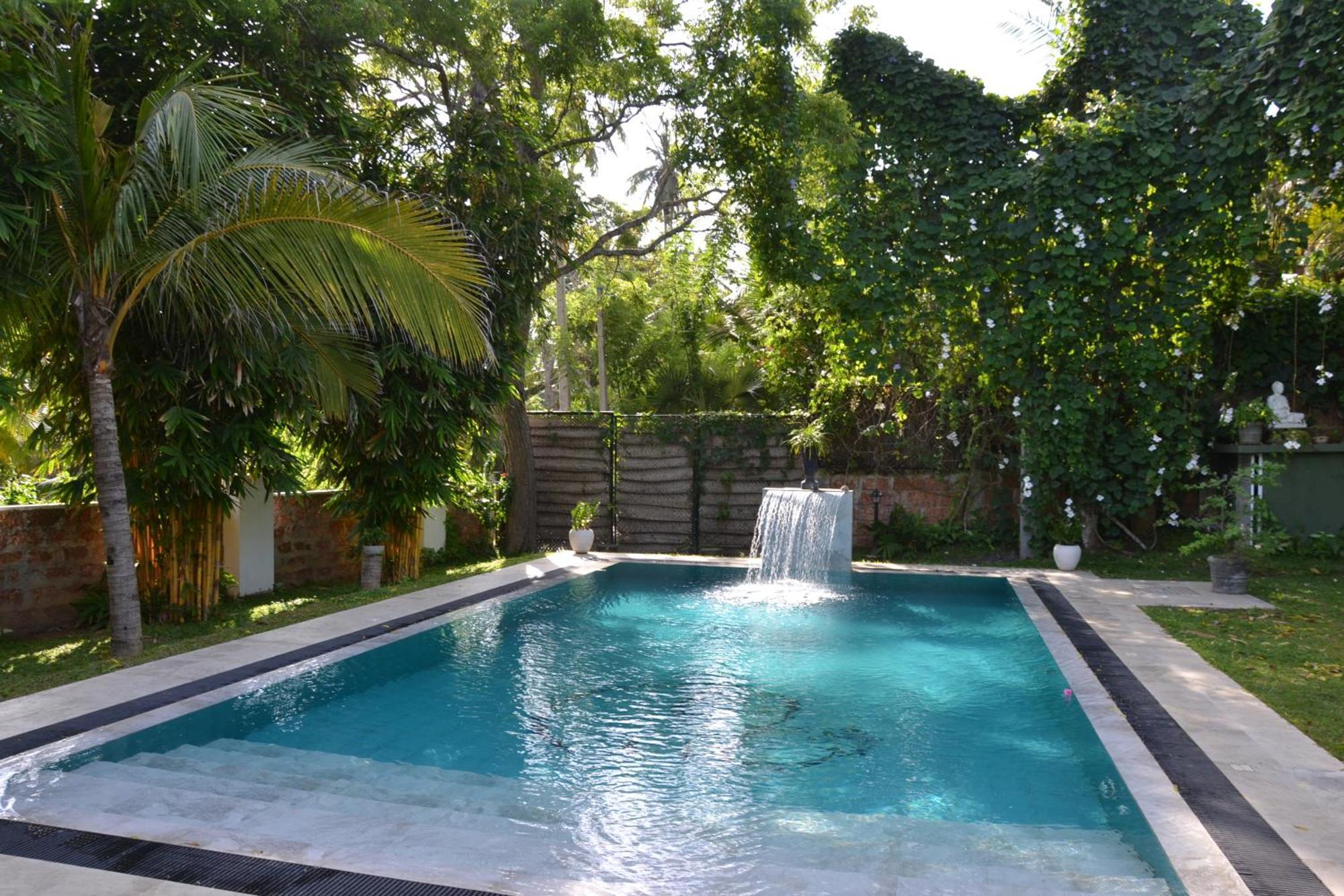 Villa Lyvie Ayurvedic Hotel 탕갈레 외부 사진