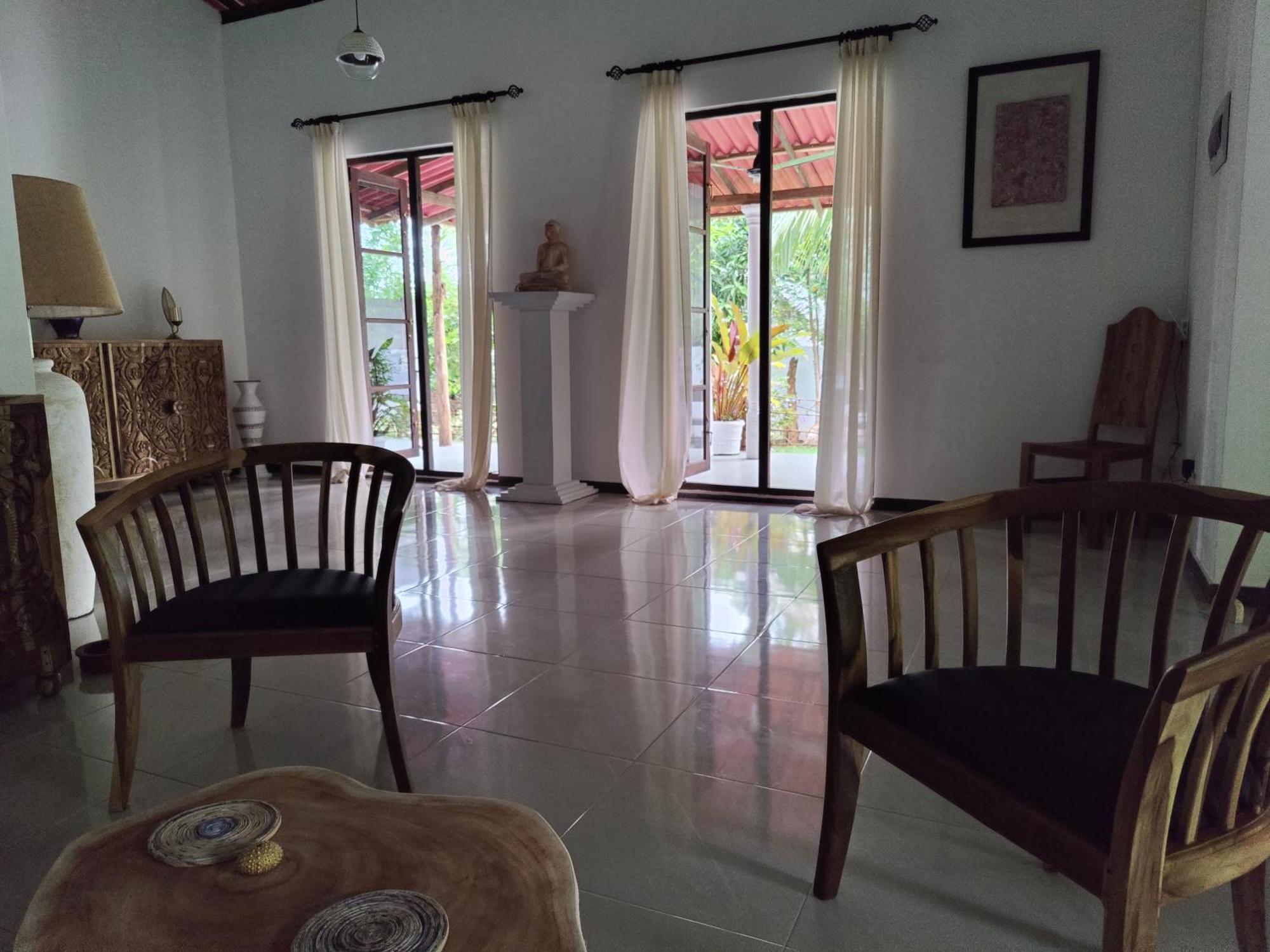 Villa Lyvie Ayurvedic Hotel 탕갈레 외부 사진