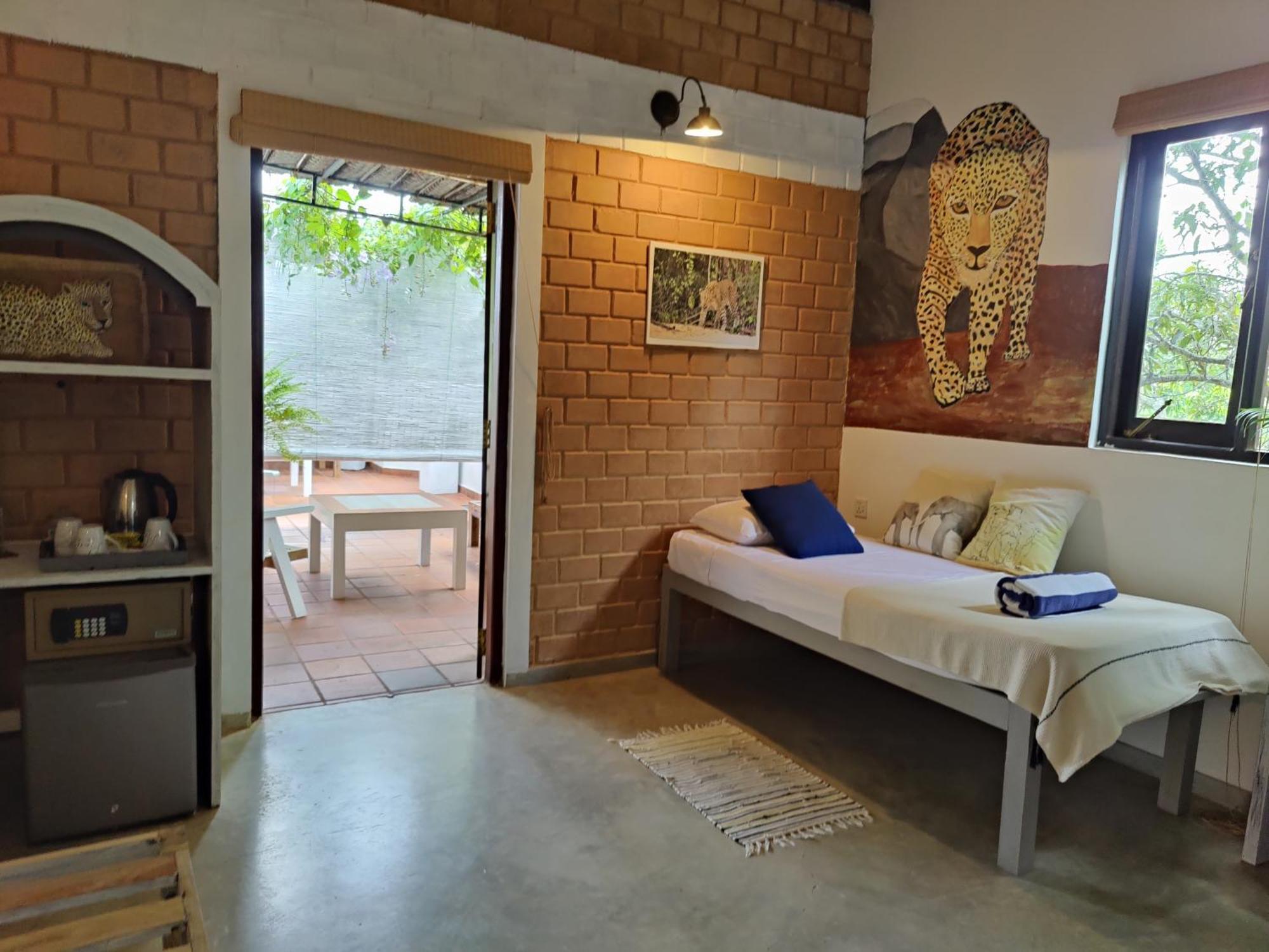Villa Lyvie Ayurvedic Hotel 탕갈레 외부 사진